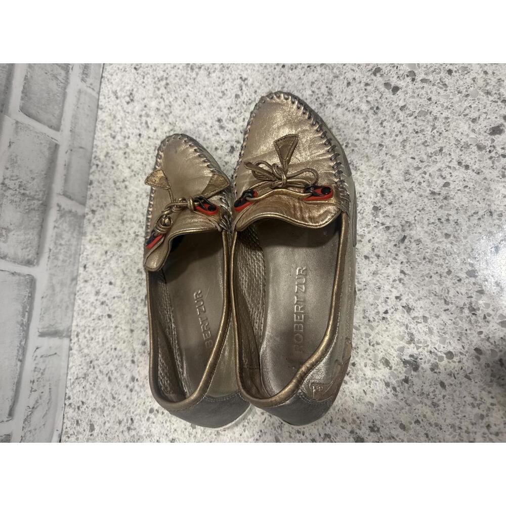 Robert Zur Women's Gold Metallic Moccasin Loafers with Bow Accent, Made in India - Picture 5 of 7